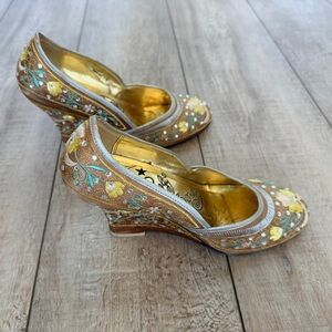 Naughty Monkey Size 8 Wedge Heels